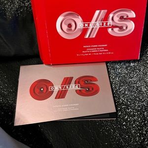 One size eyeshadow pallet from Patrick Starrr visionary